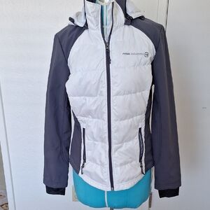 Free Country White and Gray Puffer Jacket